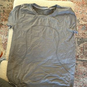 Lululemon top- black and white striped